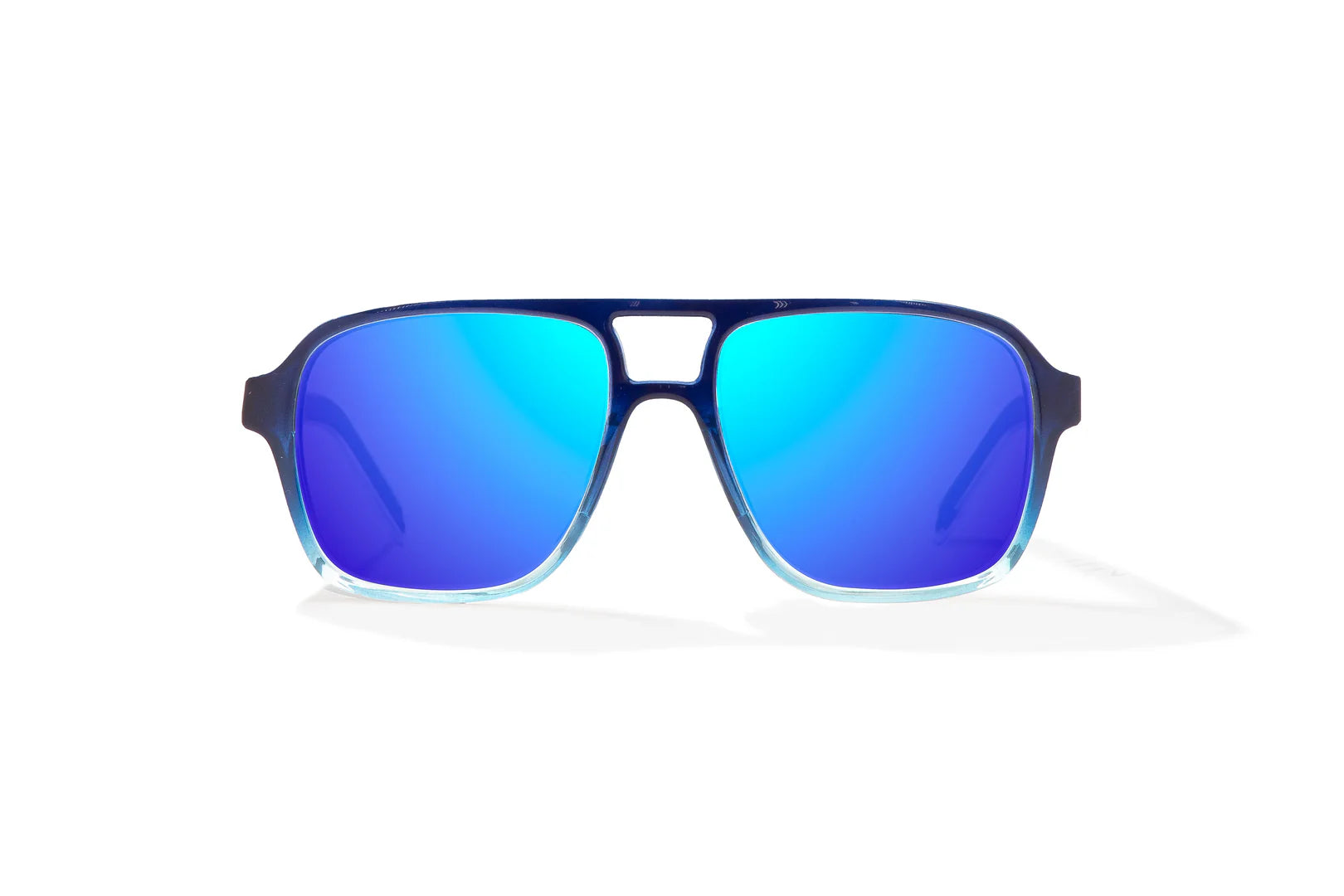 Bajio 12 South BLUESKYG BMG - from Alamo Anglers