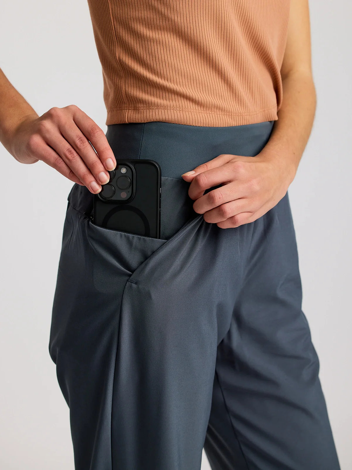 Free Fly Women's Breeze Flats Pant - from Alamo Anglers